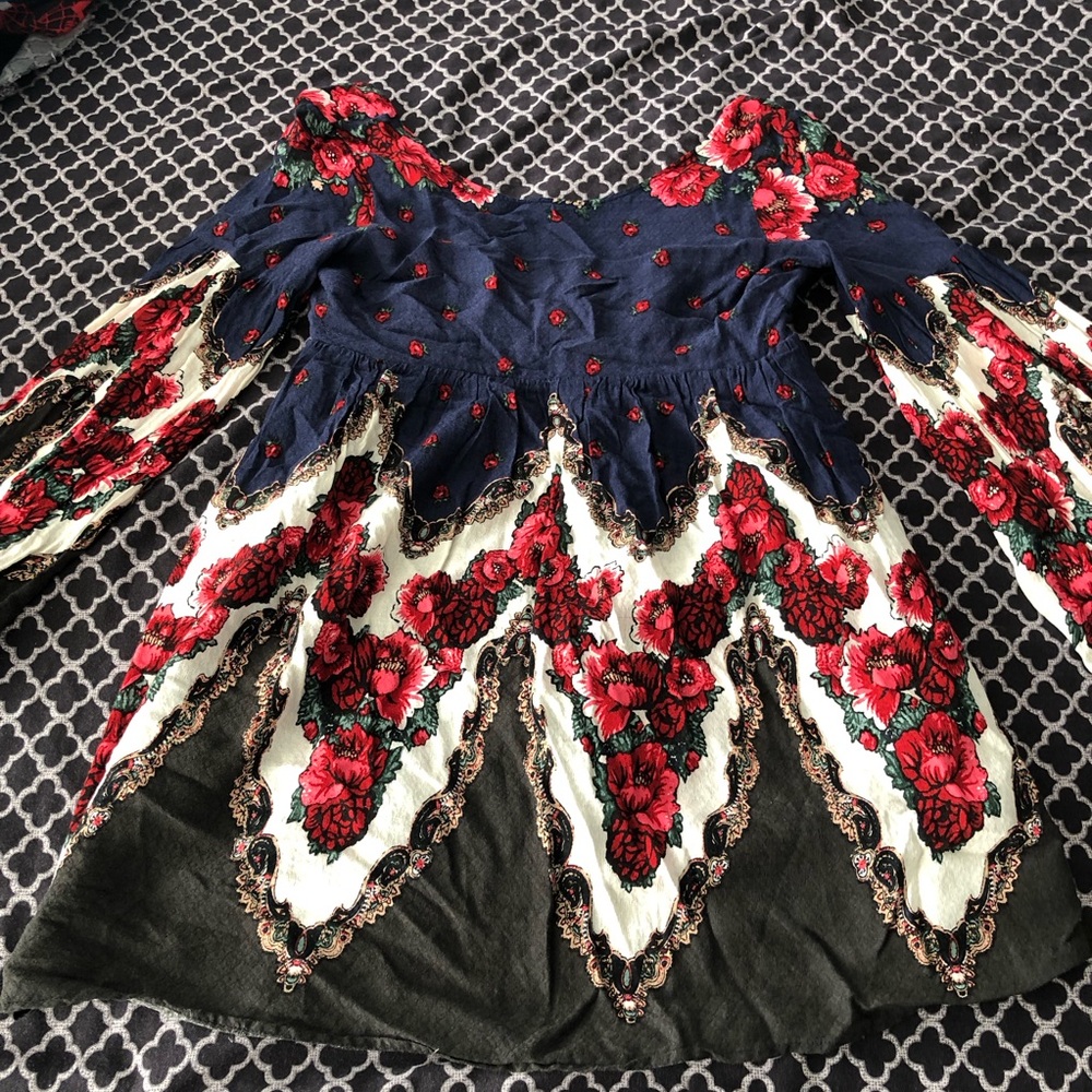 Free People Floral Paisley Boho Hippie Bell Long Sleeve Top Blue Red Small L23